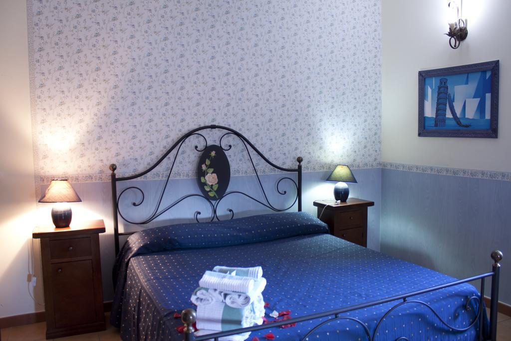 Hotel Ristorante Novecento Caserta Exteriör bild